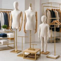 Mannequins & Clothing Store Fixtures