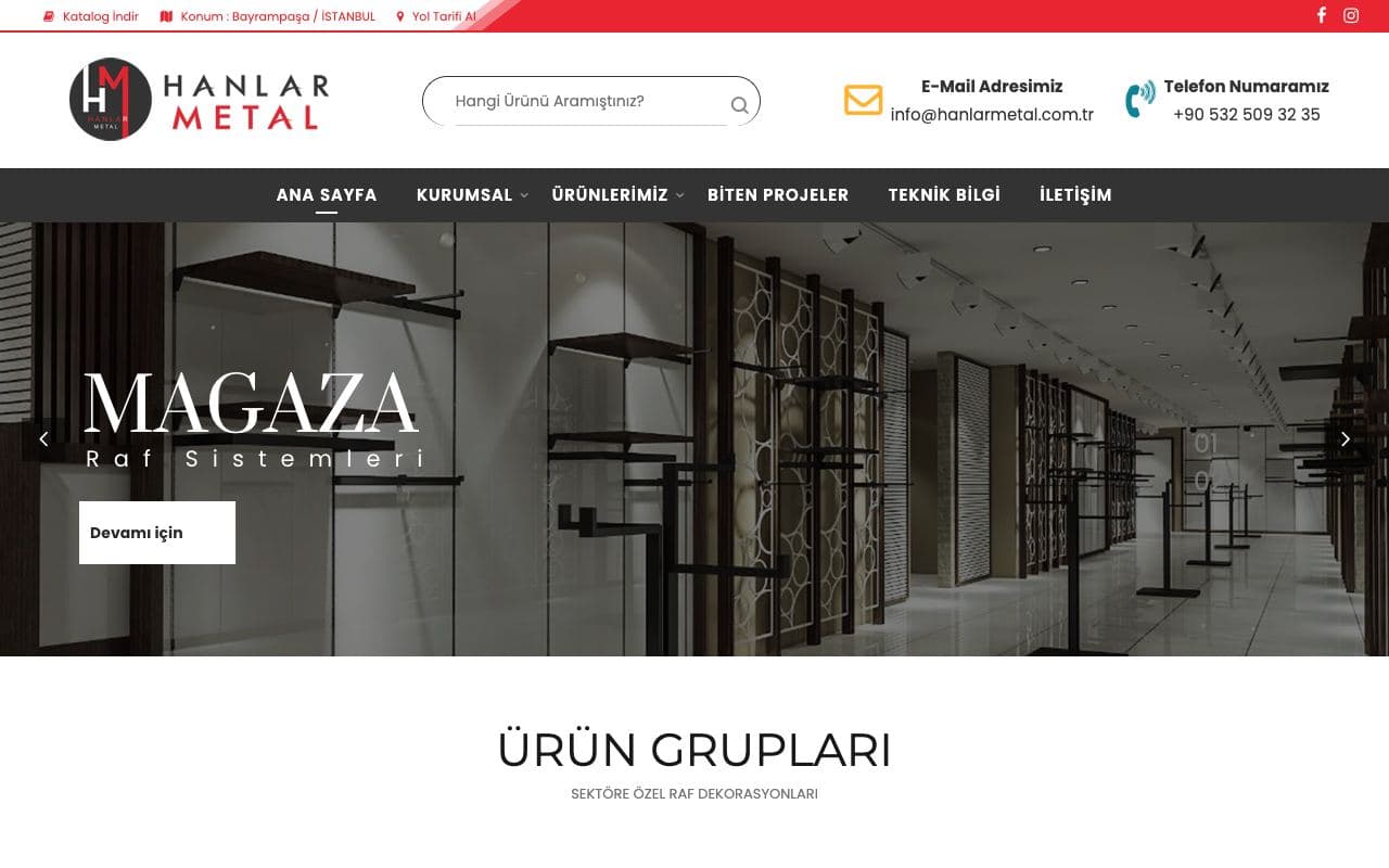 Mannequins & Clothing Store Fixtures